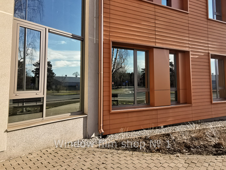Window privacy film one way — clean crystal reflection, real photo